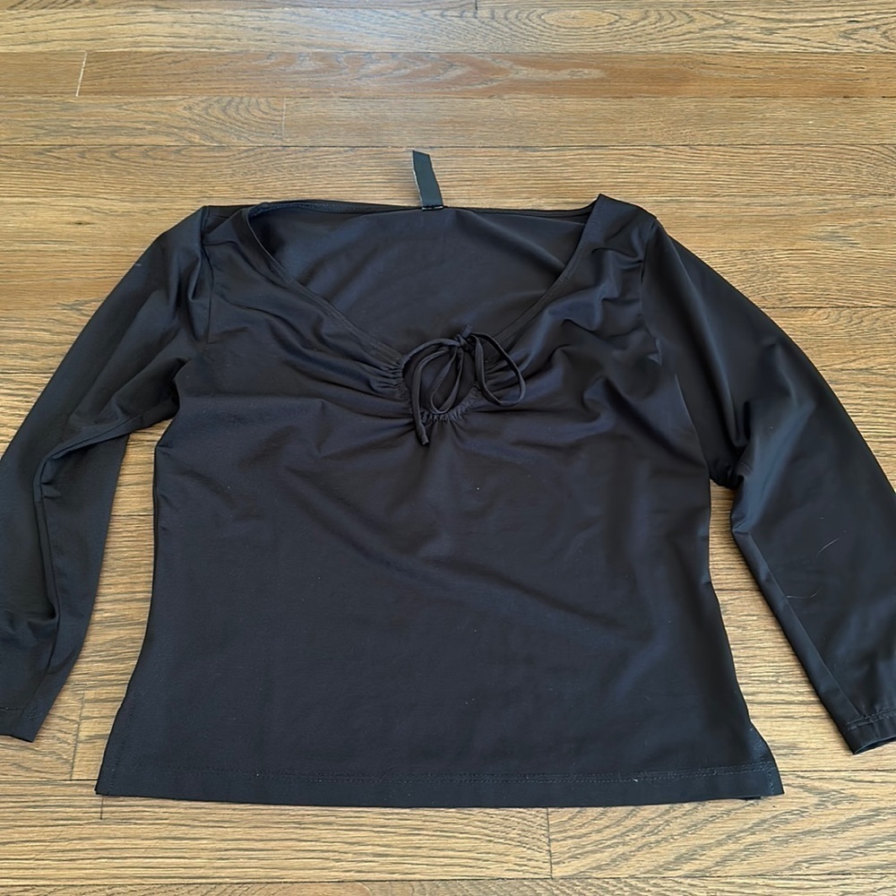 Laundry Women’s Long Sleeve - Size Small
